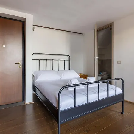 Apartament Fiesolana 27