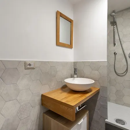 Fiesolana 27 * Firenze